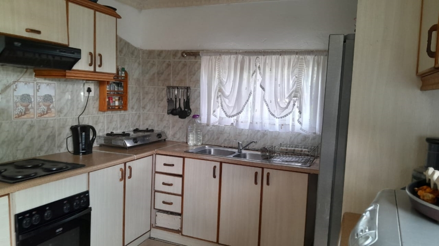 4 Bedroom Property for Sale in Mdantsane Eastern Cape